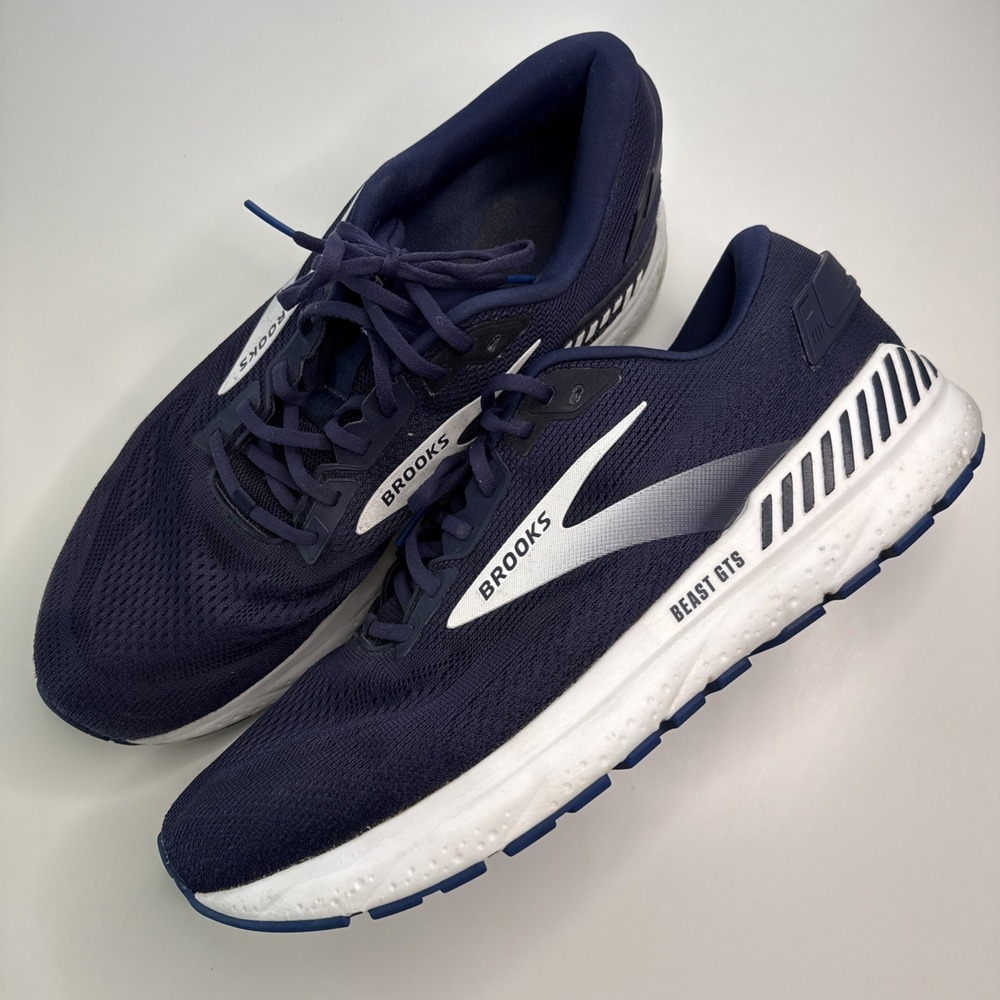 Brooks Beast GTS 24 Mens Size 15 Navy Blue Running Walking Gym Tennis Shoes